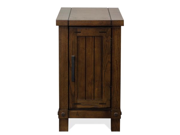 Windridge Chairside Chest in Sagamore Burnished Ash