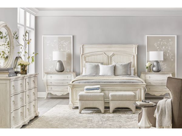 Hooker Furniture Traditions Panel Bedroom Set - Cream