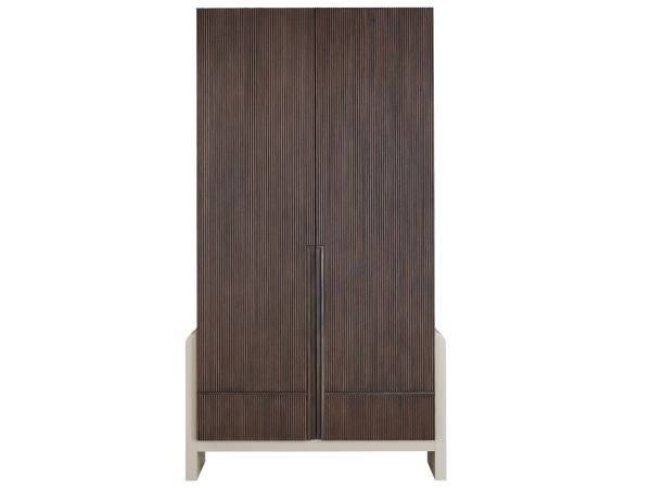 Erinn V Shasta Wardrobe in Otter